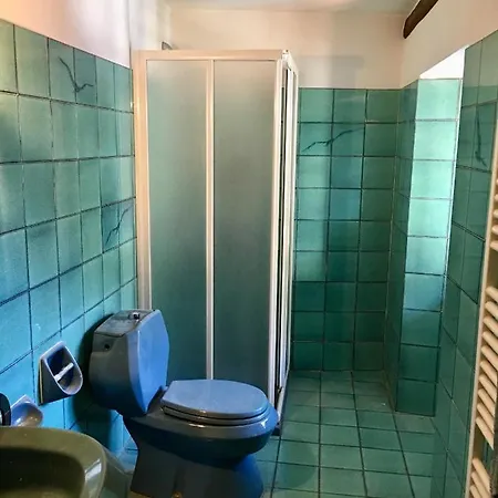 Apartment Pilissy Ossuccio